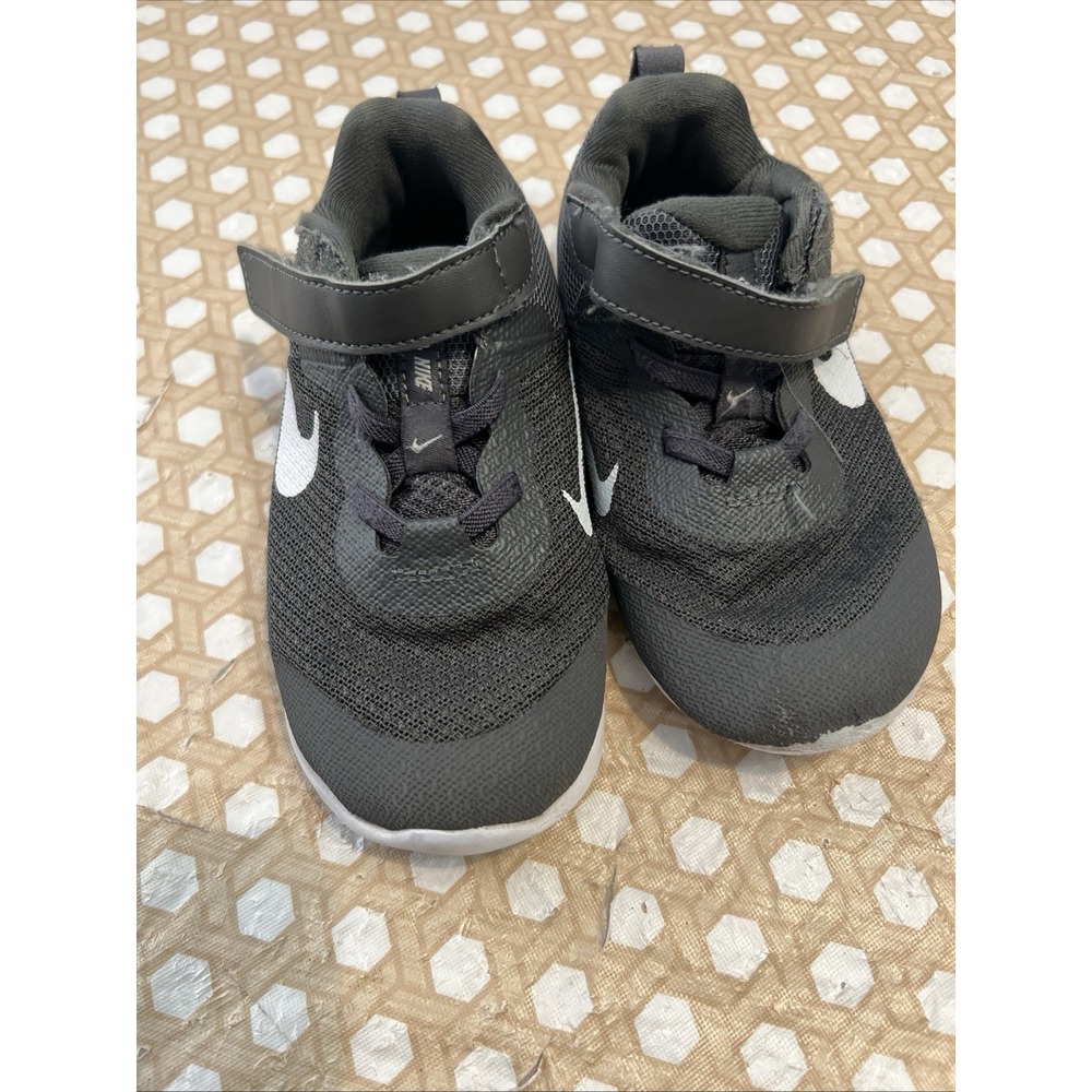Nike DD1094-004 Revolution Iron Grey/White Toddler Sneakers Size 10C